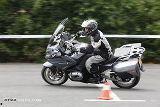 试驾国产宝马摩托车视频